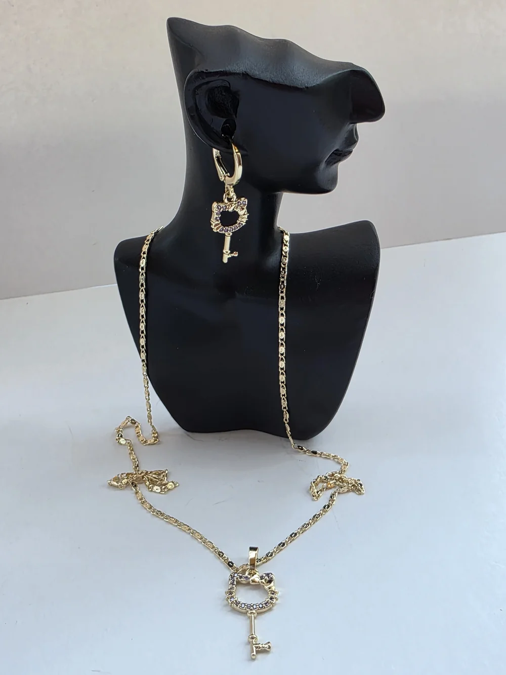 3-Piece 18K Gold Plated Hello Kitty Key Necklace & Earrings Jewelry Set (NWT)
